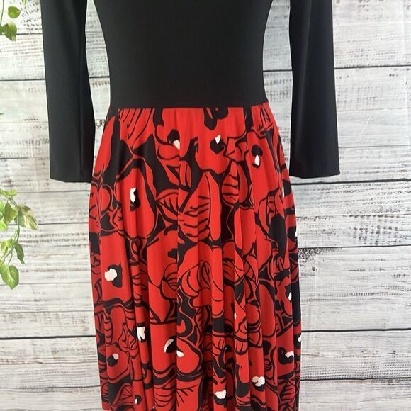 Kamalikulture Dress sz Small Black Red Floral Stretch Knee Modest Career Church - Picture 9 of 16